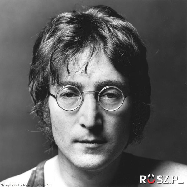 Za ile sprzedano ząb Johna Lennona?