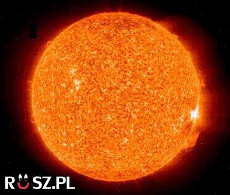 Ile wynosi temperatura powierzchni słońca ?